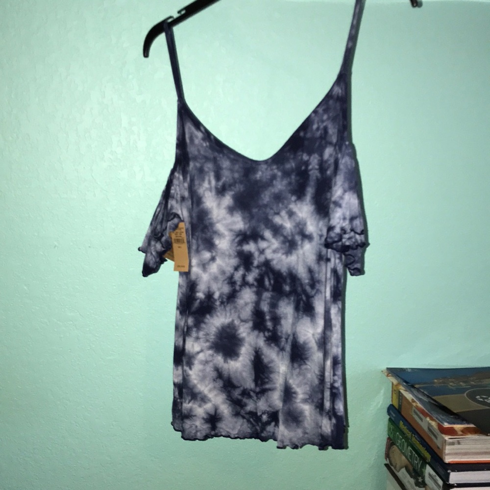 American Eagle tshirt